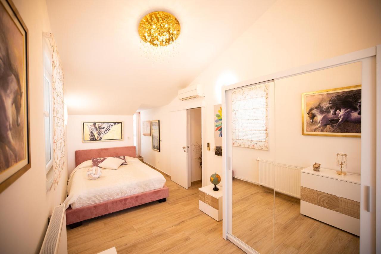 Ferienwohnung Tirkizni Val Zadar Exterior foto