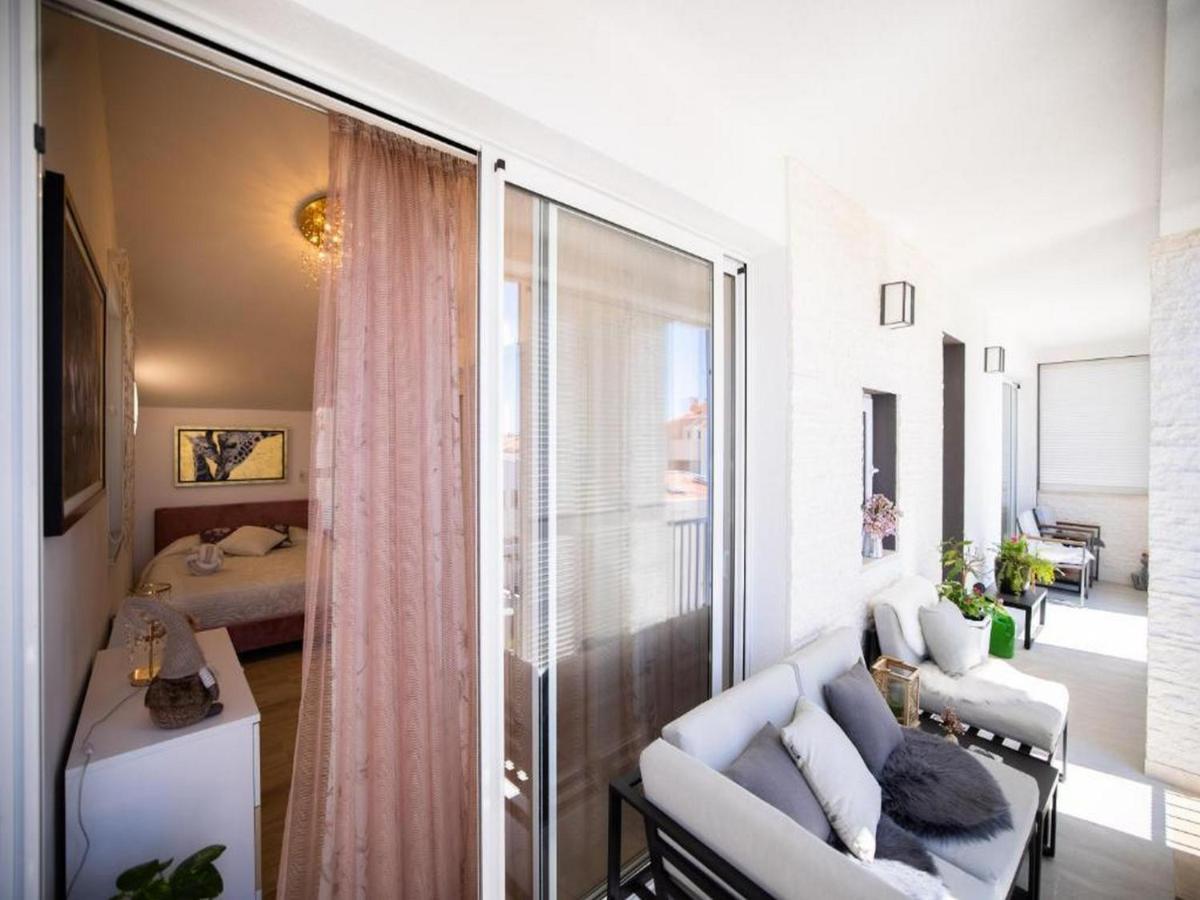 Ferienwohnung Tirkizni Val Zadar Exterior foto